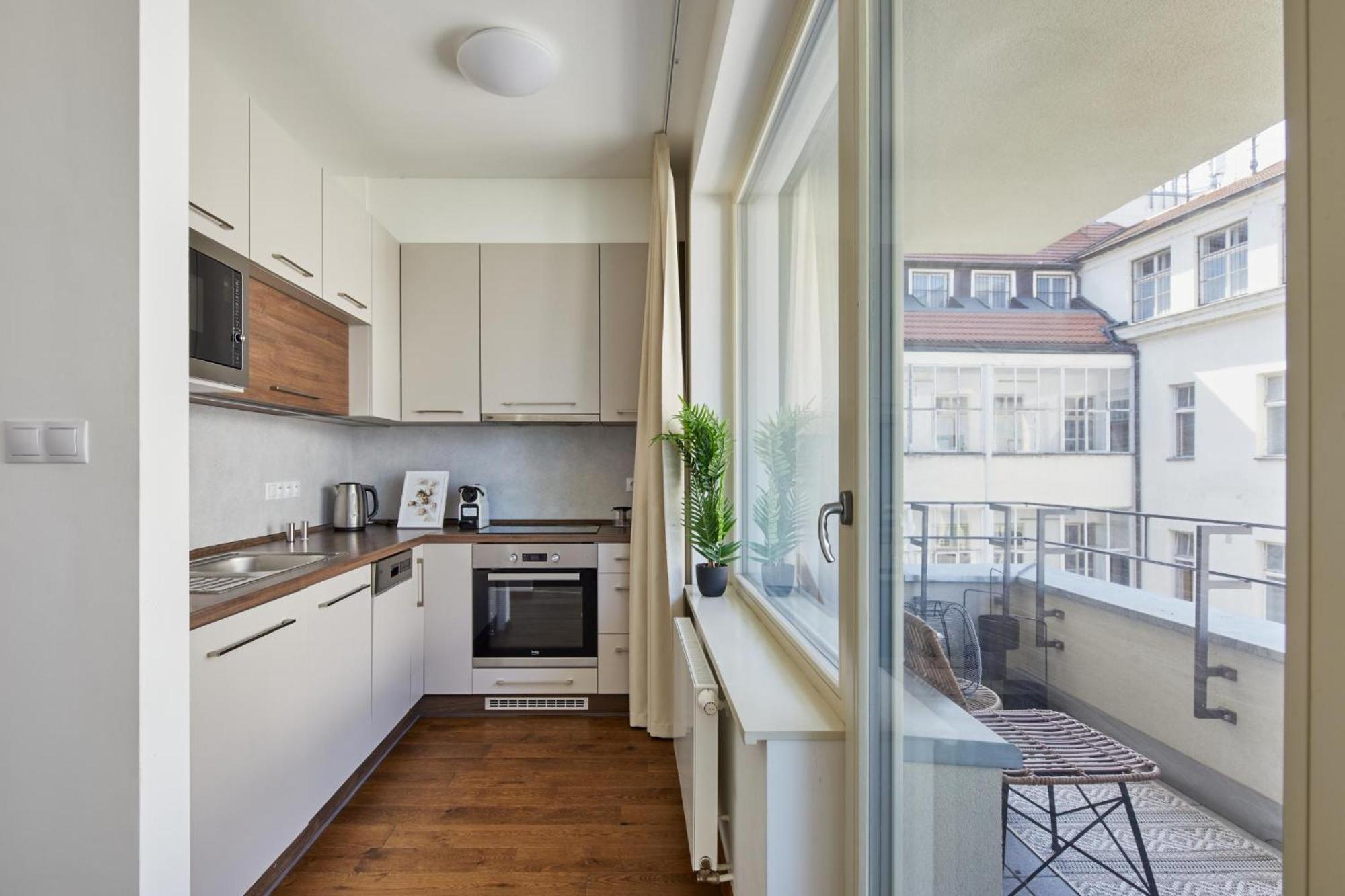 Days Apartament Praga